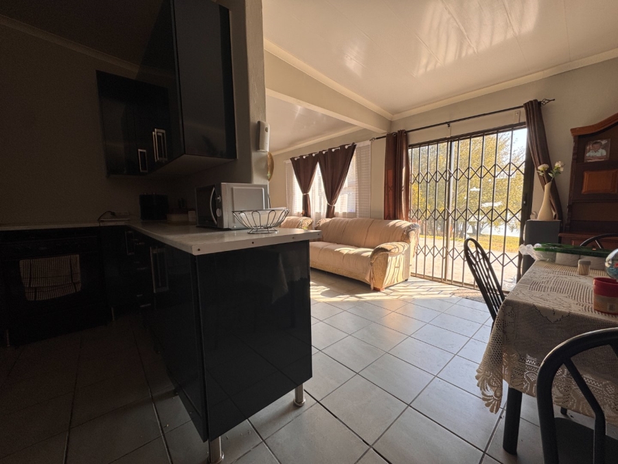 7 Bedroom Property for Sale in Deneysville Free State